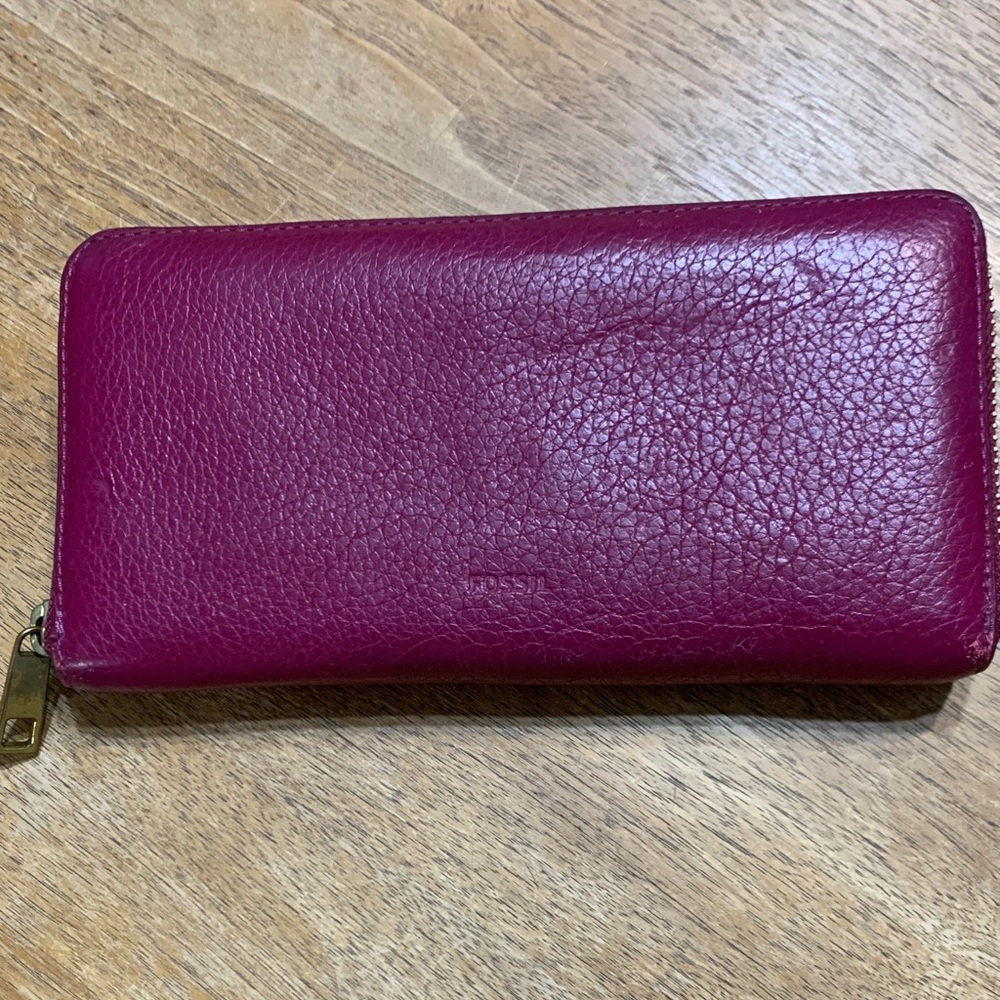 Fossil wallet